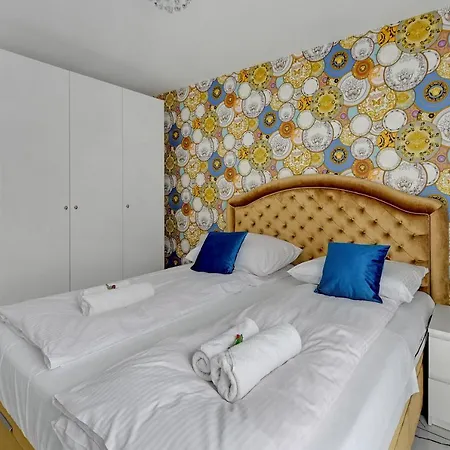 Apartment Wave Apartments-gold Exclusive