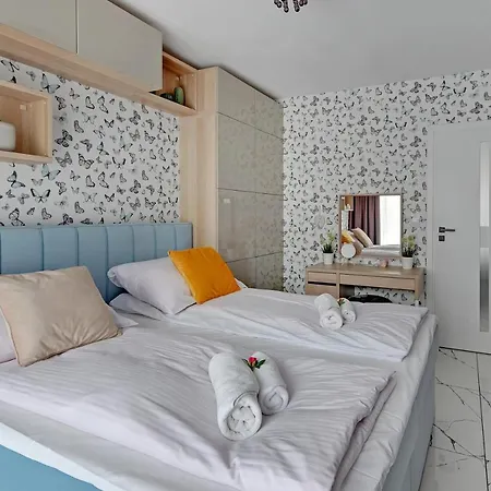 Wave Apartments-gold Exclusive Apartment Gdansk